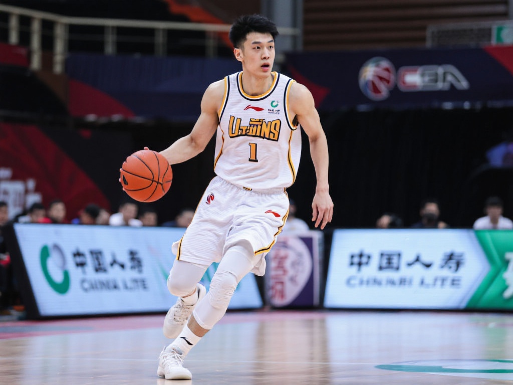 球队再添一 球队再添一